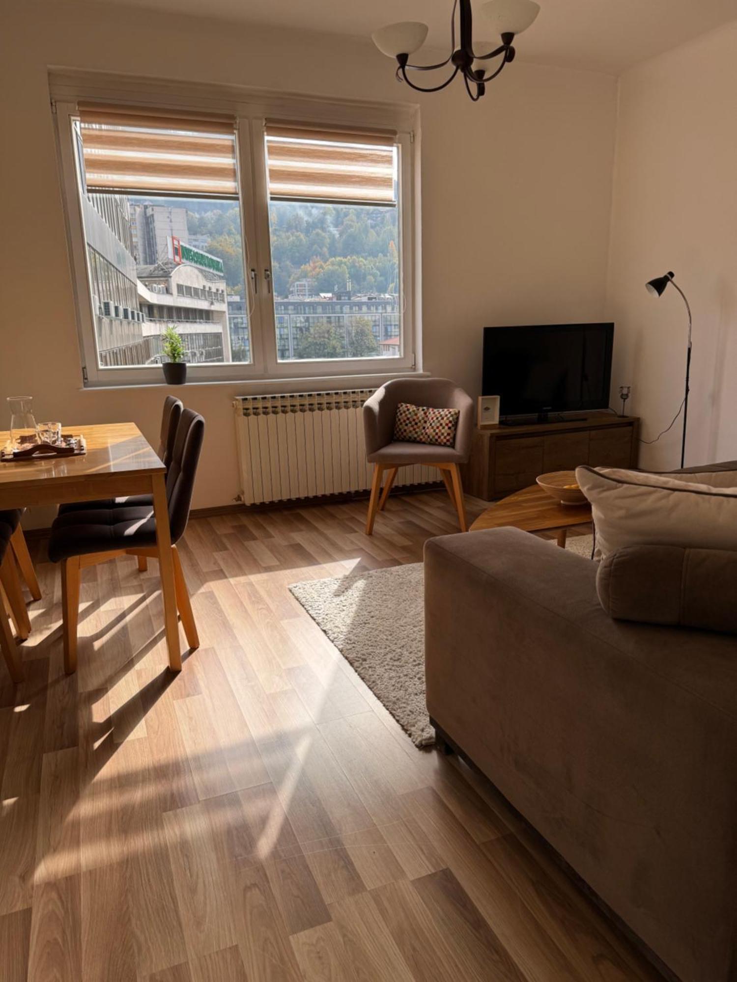 Apartment By Theatre SJJ Esterno foto