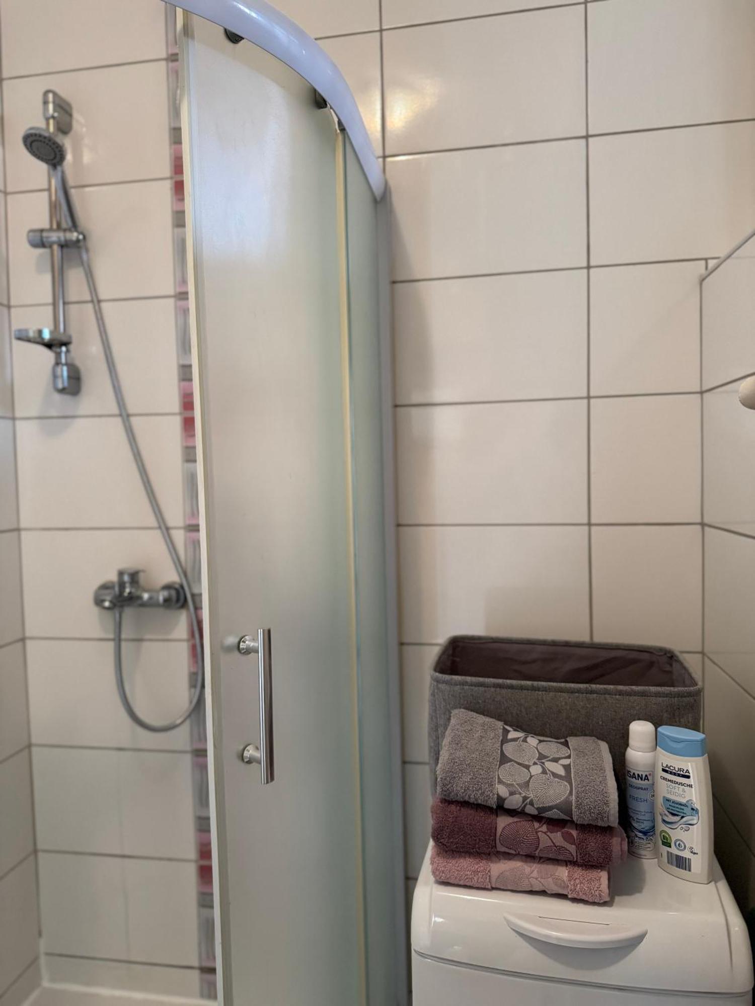 Apartment By Theatre SJJ Esterno foto